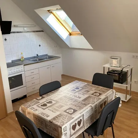 Scudici דירה שקאודיטז